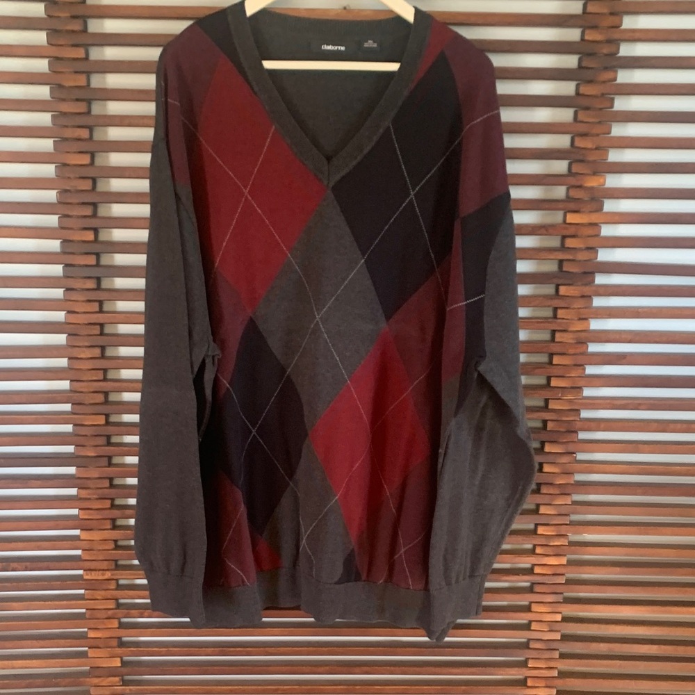 Claiborne Men's V-Neck Argyle Sweater - Burgundy & Charcoal